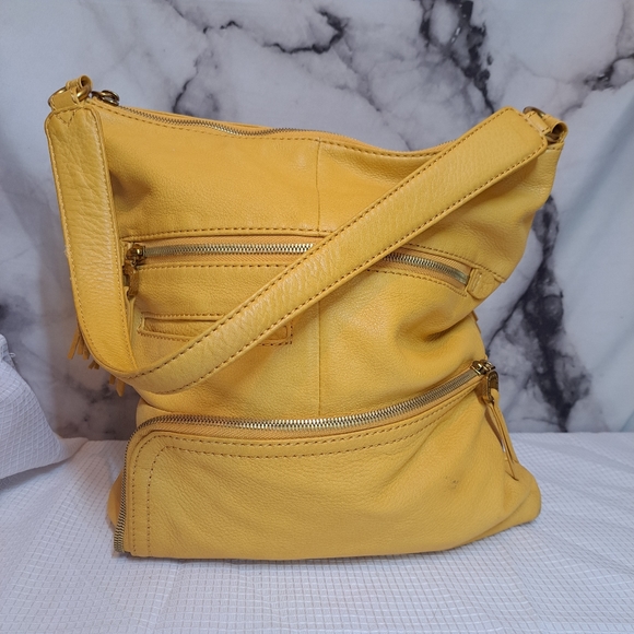 HOBO Purse - Picture 1 of 16